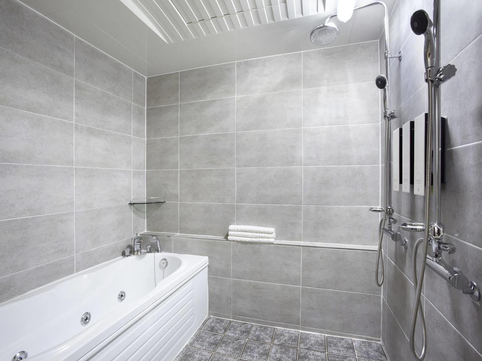 Hotel Cloud 9 Busan Bagian luar foto
